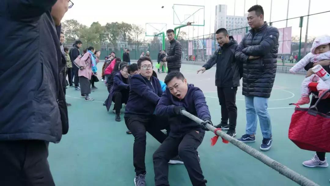 1899109f36e04f9f9b31f6a241edb758.jpg 1899109f36e04f9f9b31f6a241edb758.jpg