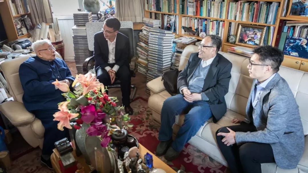 fbcae3dd7f074708ab4c760a3b68c4bb.jpg 02.jpg