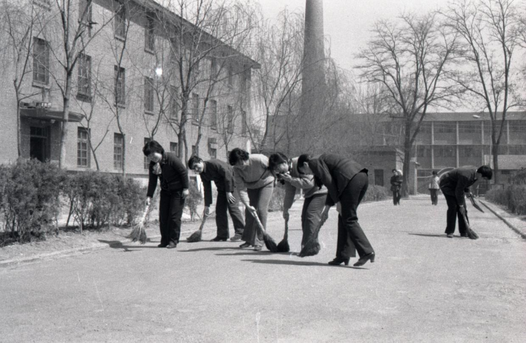 f4965d8e0fc64f059ed7ec23cd644321.jpg 22222e61076249c7.jpg