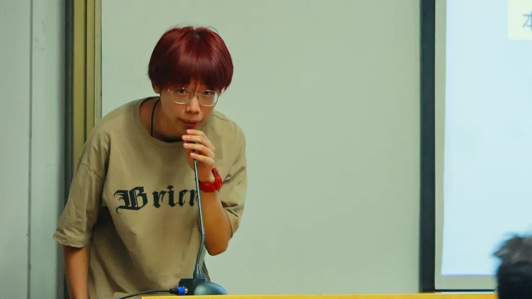 cbbc5f84ae3b4afe9613941523491143.jpg 777146c180209652217fec.jpg