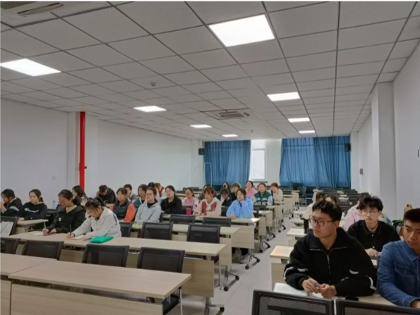 d8b9c513543f4446b7ec17e17847196f.png 青马图片 4.png